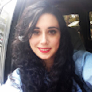 Meet your Posher, Julia